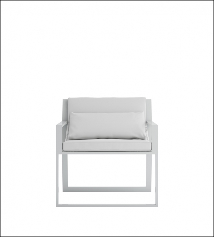 blau white armchair with arms product image 1 700x773 - Stuhl Blau - Gandia Blasco