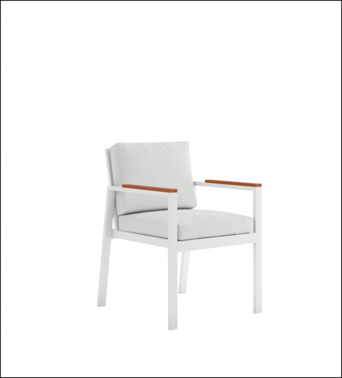 timeless dining armchair white 1 700x773 - Stuhl Timeless - Gandia Blasco